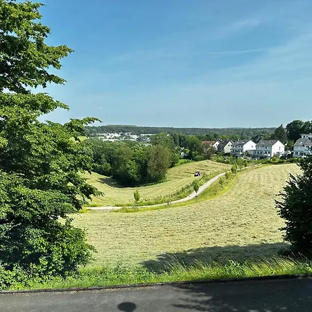 شقة Zentrale Aber Ruhige Lage - Fuer Bis Zu 3 Personen *